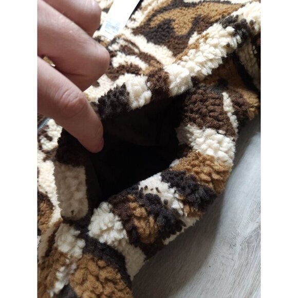 New BB Dakota Brown Camo Wilder Yes Teddy Bear Jacket Small - Picture 10 of 11